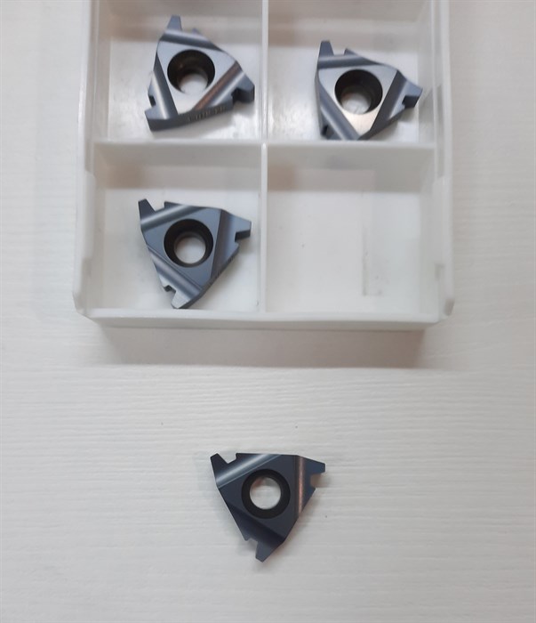 Пластина резьбовая 22ER4 TR LDA трапецеидальная наружной резьбы 2240 - фото 5101