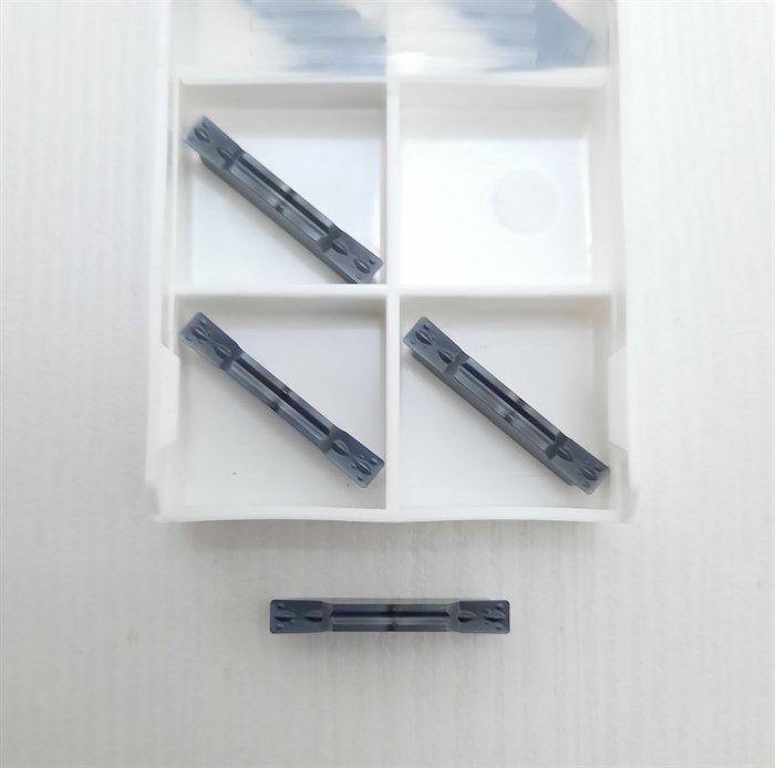 Пластина отрезная MGMN300-M LDA 1812 - фото 5454