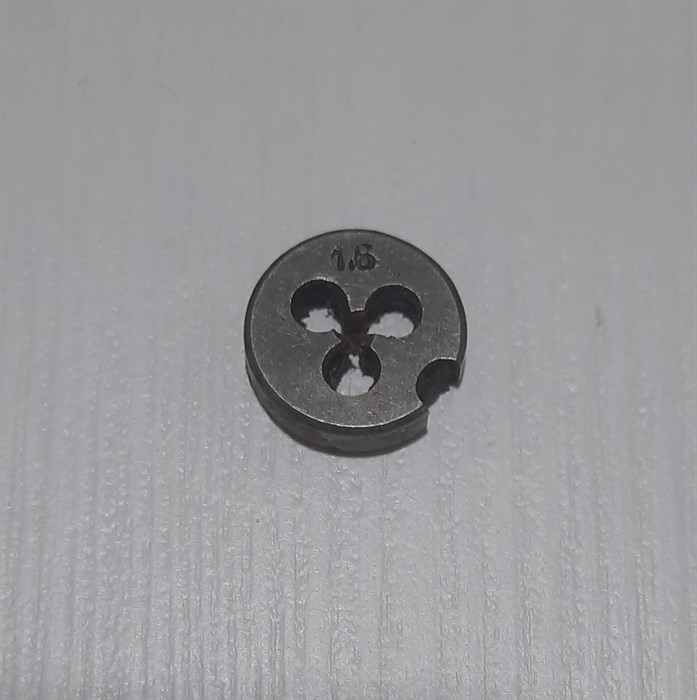 Плашка М1.6 2401 - фото 5518