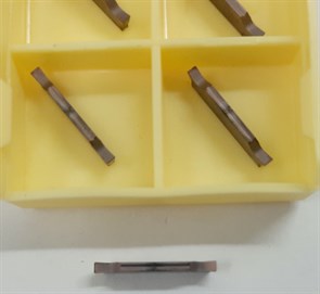 {{productViewItem.photos[photoViewList.activeNavIndex].Alt || productViewItem.photos[photoViewList.activeNavIndex].Description || 'Пластина отрезная MGGN400-JM'}}