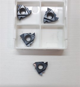 Пластина резьбовая 11IR A60 LDA метрической внутренней резьбы 2230