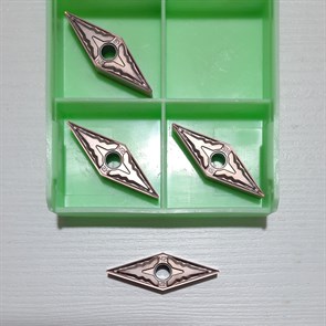 Пластина VNMG160404-HS LF6118 2373