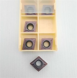 Пластина CCMT120408, LF6*18 2383