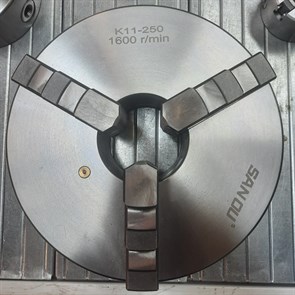 К11-250 3-х кулачковый токарный патрон 2433